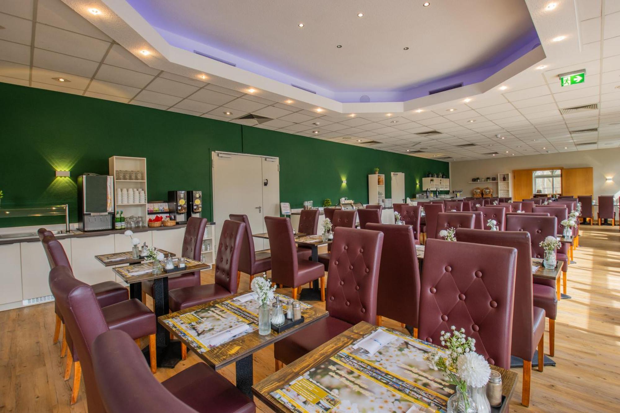 Seehotel Brandenburg An Der Havel Brielow Exterior foto